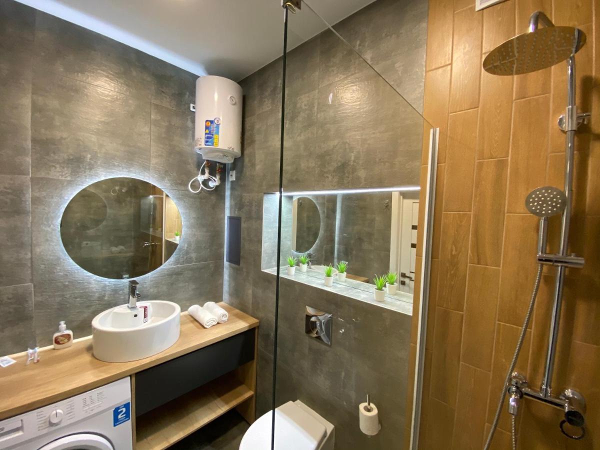 Апартаменты Lux Pavlodar Ngoại thất bức ảnh