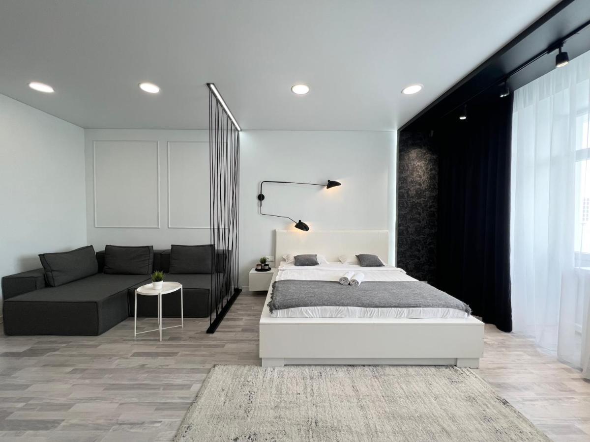 Апартаменты Lux Pavlodar Ngoại thất bức ảnh
